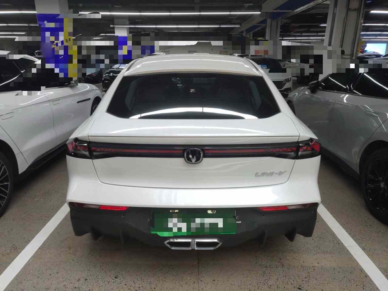 长安UNI-V 智电iDD 2024款 蓝鲸智电iDD 136km 智酷型(4)
