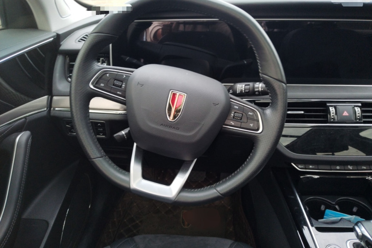 红旗HS5 2022款 改款 2.0T 智联旗享版中控内饰13