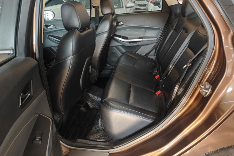 福特 福睿斯 2015款 1.5L 自动时尚型中控内饰21