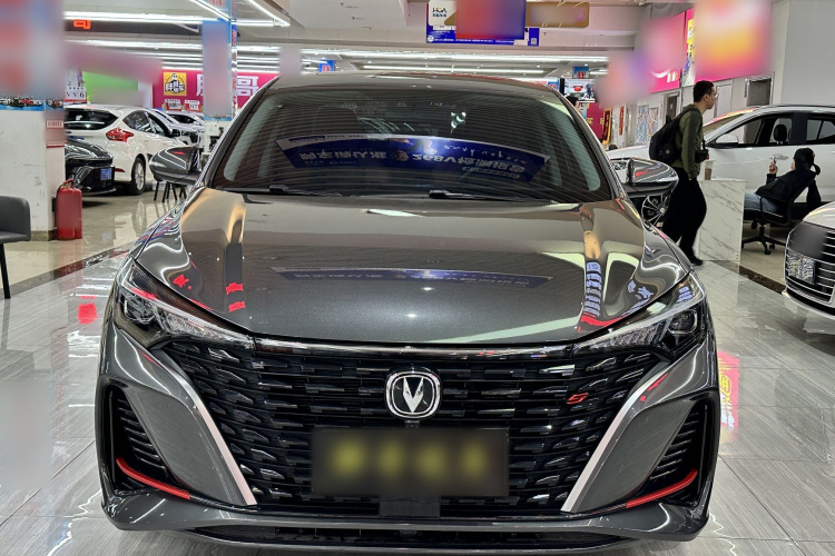 长安 逸动 2024款 PLUS 蓝鲸NE 1.4T GDI DCT高能版车身外观6001