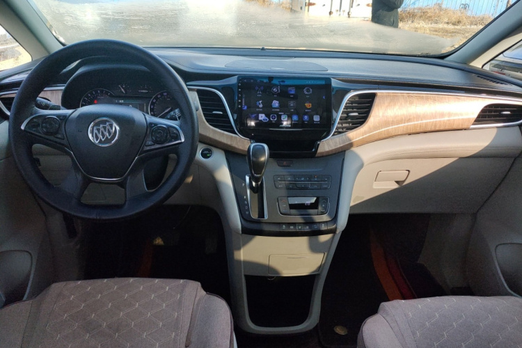 别克GL8 2017款 ES 28T 舒适型 国V中控内饰12