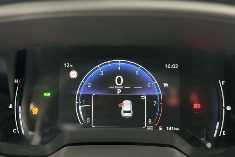 丰田 锋兰达 2024款 2.0L CVT领先版中控内饰7006