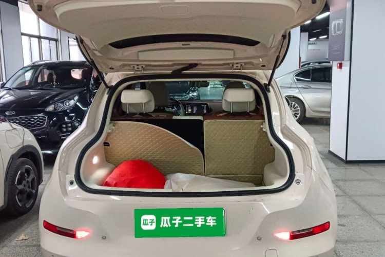 欧拉好猫 2023款 401km标准续航 豪华型 磷酸铁锂局部细节23