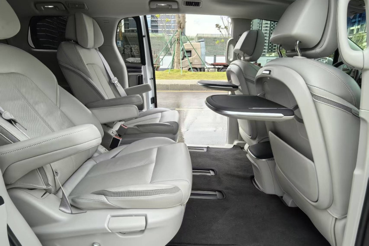 别克GL8 2023款 ES陆尊 尊享型和悦版中控内饰7003