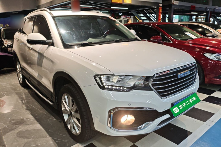 哈弗H6 Coupe 2017款 蓝标 2.0T 自动两驱精英型车身外观3