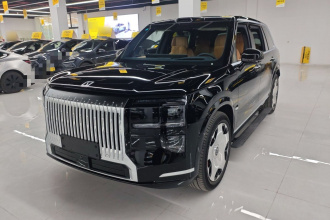 极氪9X 2025款 Ultra版 70kWh