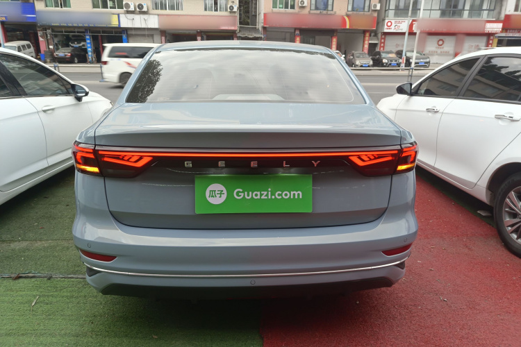 吉利汽车 帝豪 2023款 第4代冠军版 1.5L CVT尊贵型车身外观6004