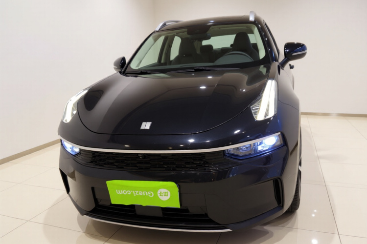 领克01 2023款 2.0TD 两驱型Pro车身外观2