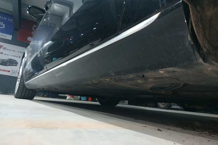 奥迪A8 2017款 A8L 45 TFSI quattro舒适型局部细节9002