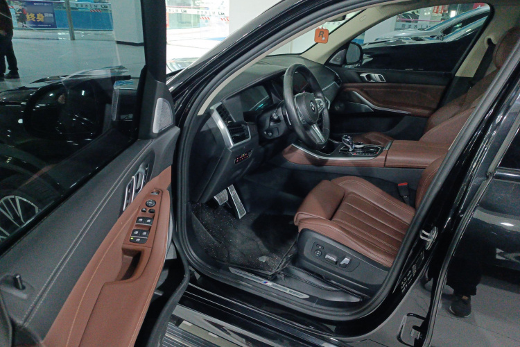 宝马X5(进口) 2020款 xDrive30i M运动套装中控内饰20