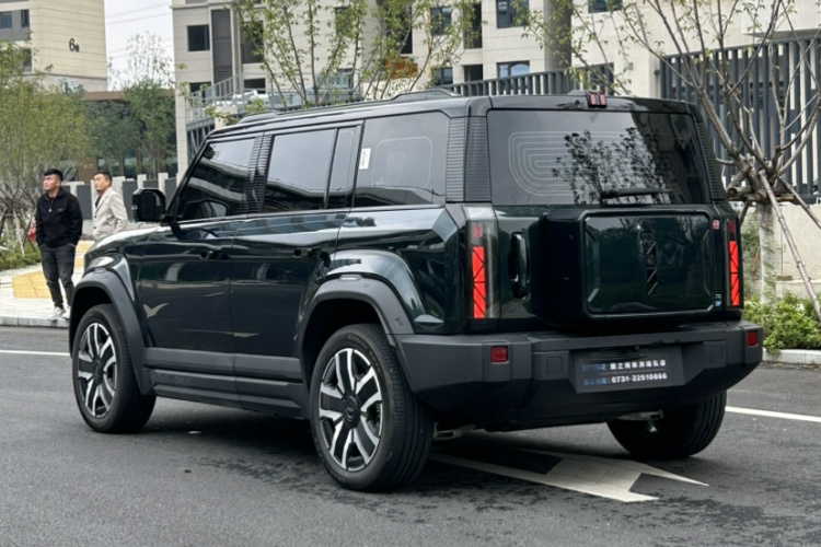 奇瑞iCAR 03 2024款 472km 四驱长续航智越版车身外观6012