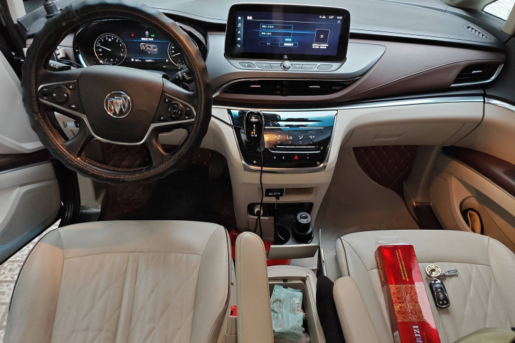 别克GL8 2022款 陆上公务舱 652T 豪华型中控内饰7002