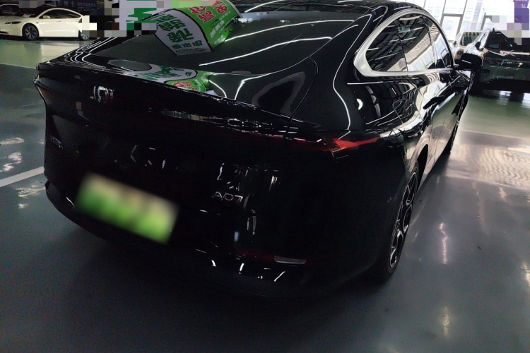 长安启源A07 2025款 蓝鲸纯电版 710旗舰型车身外观7