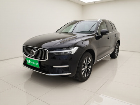 沃尔沃XC60 2025款 B5 四驱智逸豪华版