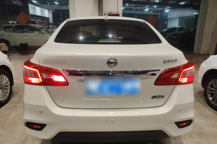 日产 轩逸 2016款 1.6XL CVT豪华版车身外观6