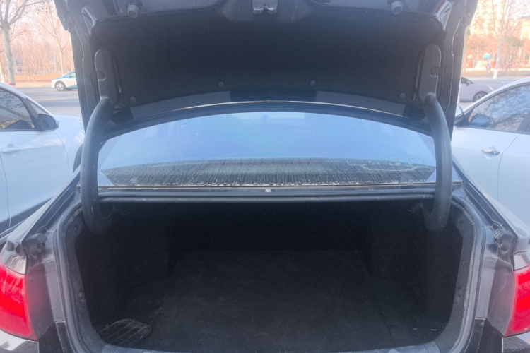 吉利汽车 帝豪GL 2018款 1.4T DCT精英智联型局部细节23