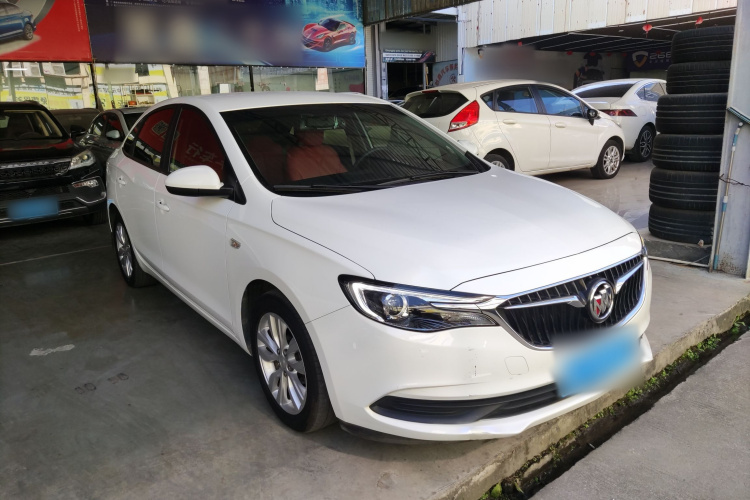 别克 英朗 2021款 典范 1.5L 自动进取型车身外观3