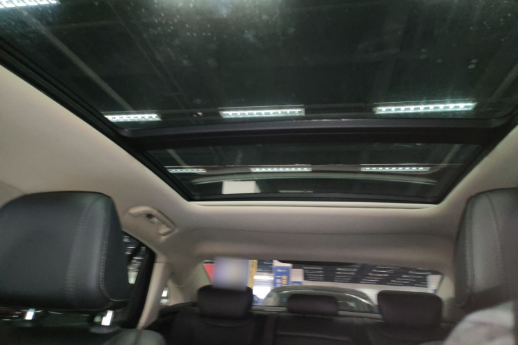 红旗H5 2023款 2.0T 自动智联旗畅版局部细节22