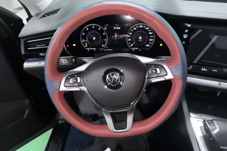 大众 途锐 2019款 2.0TSI 锐翼版 国V中控内饰13