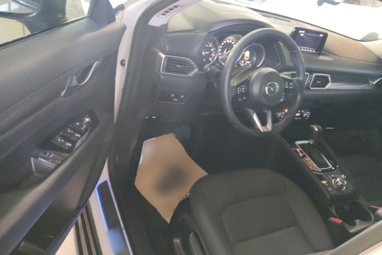 马自达CX-5 2020款 改款 2.0L 自动两驱智慧型中控内饰7003