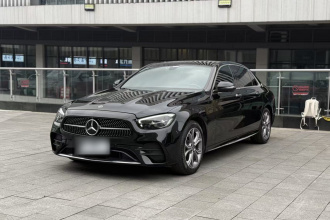 奔驰E级 2022款 改款 E 300 L 运动豪华型