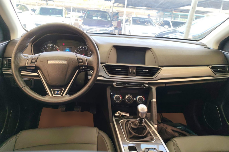 哈弗H6 2018款 蓝标 运动版 1.5T 手动两驱精英型中控内饰7002