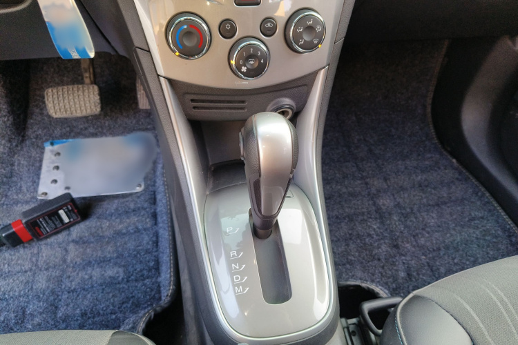 雪佛兰 创酷 2014款 1.4T 自动两驱豪华型局部细节18