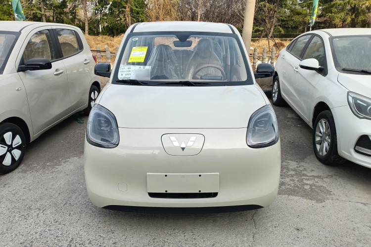 五菱汽车 宏光MINIEV 2025款 四门版 进阶款车身外观2