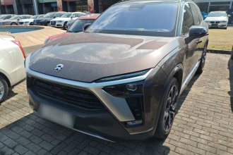 蔚来ES8 2020款 415KM 签名版 六座版