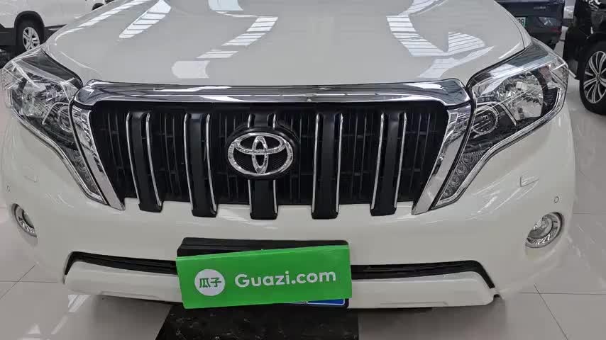 丰田 普拉多 2016款 2.7L 自动豪华版实拍1