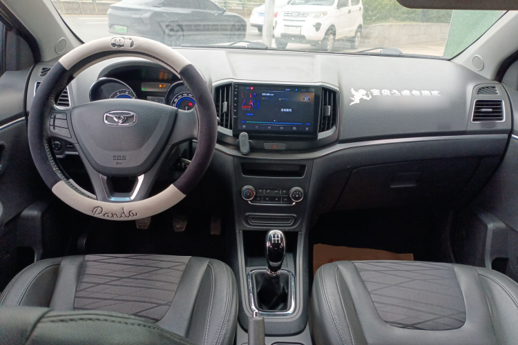 凯翼E3 2018款 1.5L 手动尊贵型中控内饰12