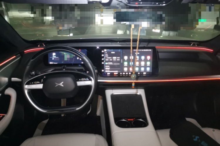 小鹏P7 2023款 P7i 702 Pro中控内饰12