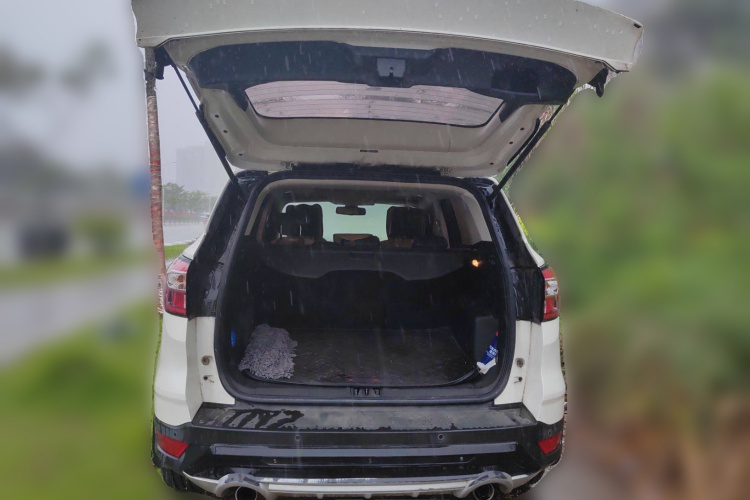 福特 翼虎 2017款 EcoBoost 180 两驱虎跃型局部细节23