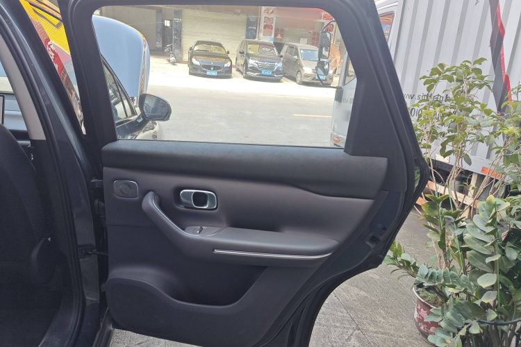 零跑汽车 零跑C10 2024款 210激光雷达版中控内饰7006