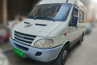 依维柯褒迪 2013款 2.8T-A32 快运版