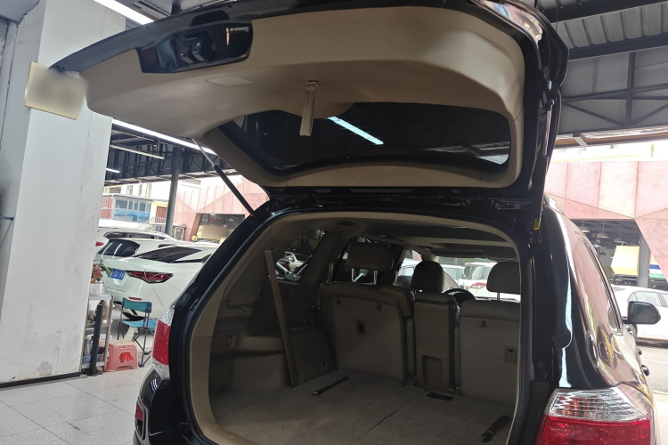 丰田 汉兰达 2012款 2.7L 两驱7座豪华版局部细节23