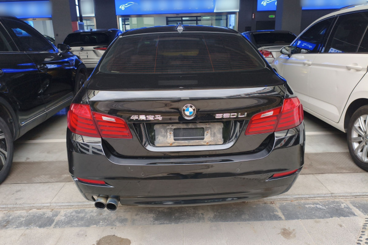 宝马5系 2017款 520Li 典雅型车身外观6004