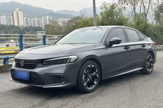 本田 思域 2022款 240TURBO CVT燃动版