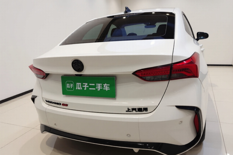 别克 威朗 2023款 Pro GS 猎风版车身外观6