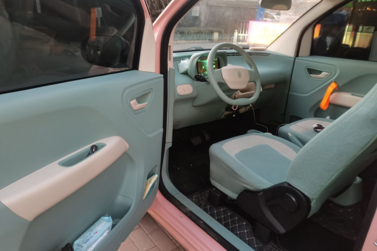 凌宝汽车 凌宝uni 2023款 超甜版（手动座椅）中控内饰20