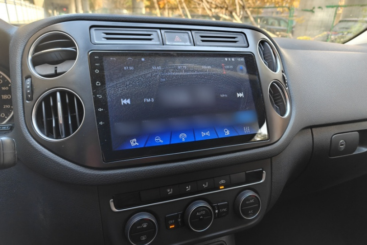 大众 途观 2015款 1.8TSI 自动两驱舒适版中控内饰7007