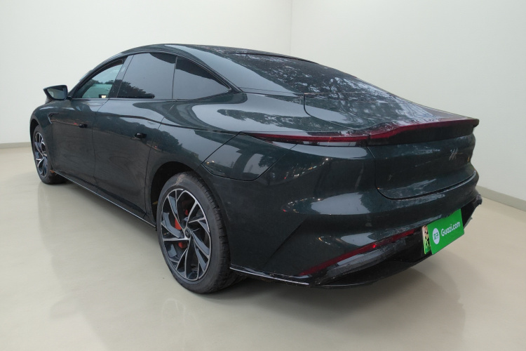 智己汽车 智己L7 2022款 Dynamic车身外观5