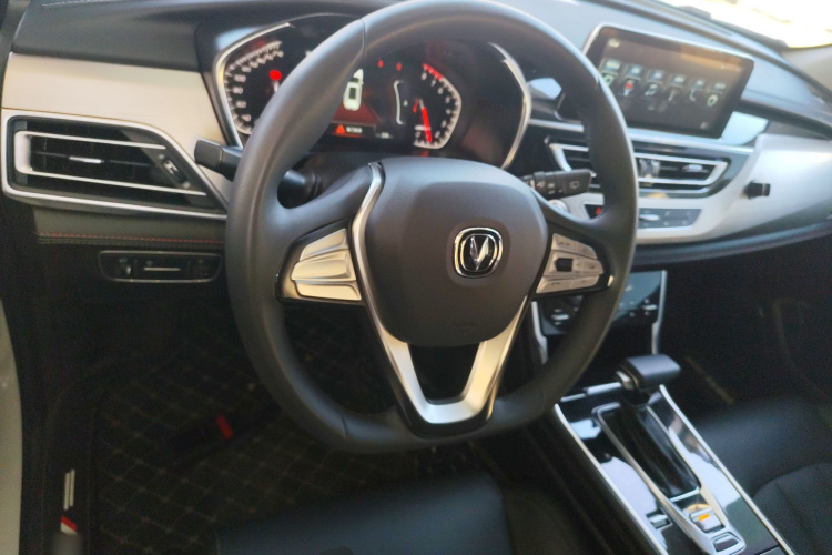 长安CS75 2020款 280T DCT豪华型 国VI中控内饰13