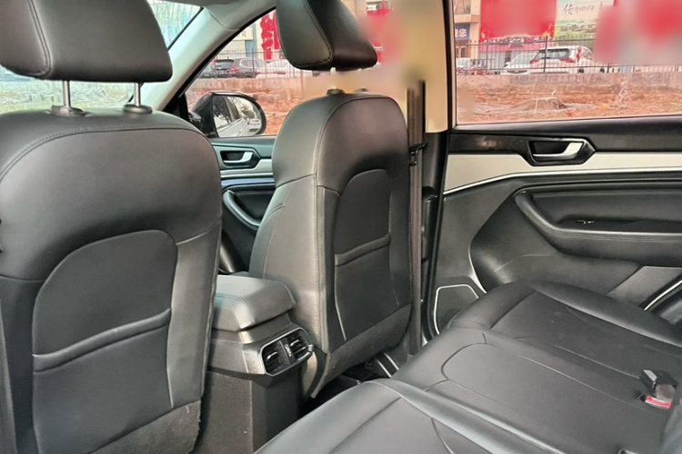 哈弗H6 2018款 红标 运动版 1.5T 自动两驱精英型车身外观6006