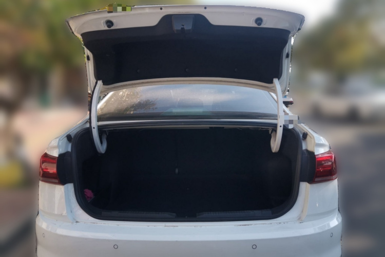 大众 宝来 2021款 1.5L 手动时尚智联版中控内饰23