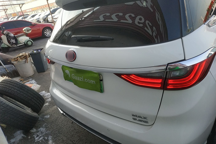 比亚迪 宋MAX新能源 2019款 DM 1.5T 智联致耀型 7座 国V车身外观6