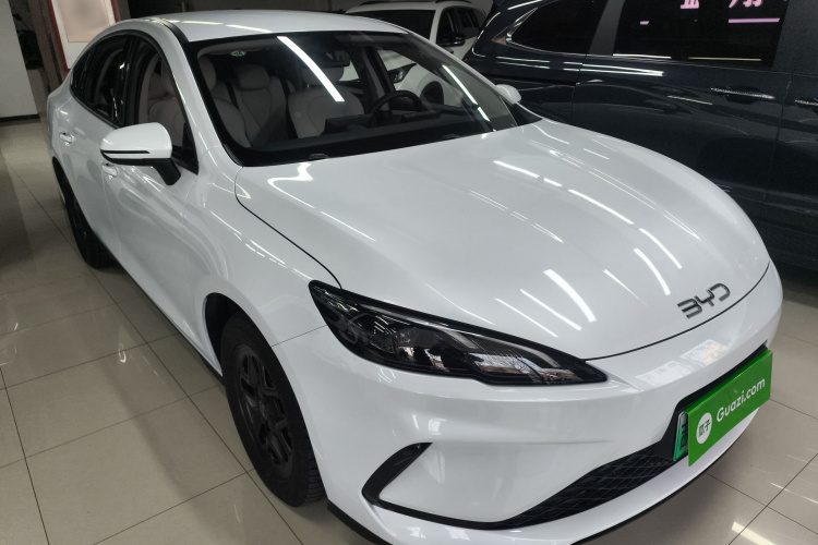 比亚迪 海豹05 DM-i 2025款 DM-i 智驾版 55KM豪华型车身外观3