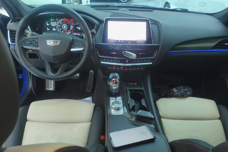 凯迪拉克CT5 2021款 28T 铂金运动型中控内饰7002