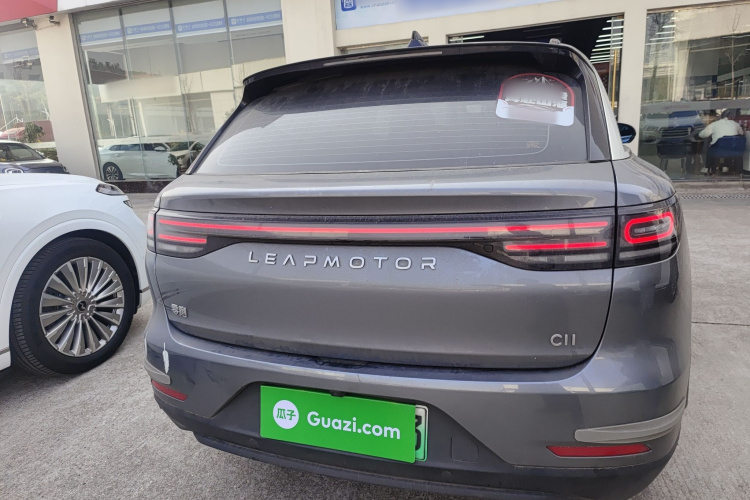 零跑汽车 零跑C11 2021款 改款 豪华版车身外观6