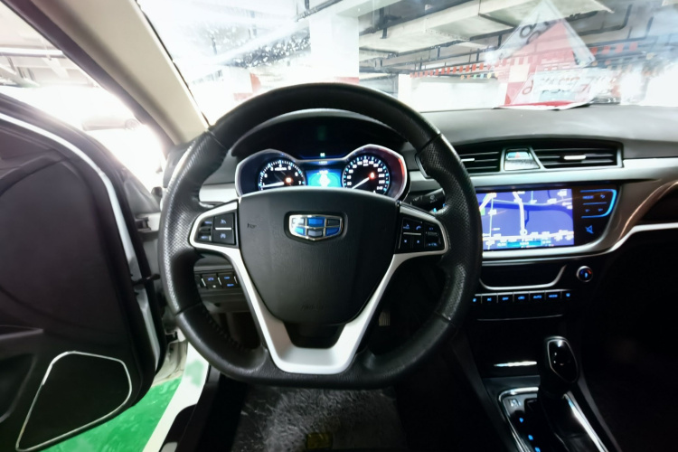 吉利汽车 帝豪 2017款 三厢百万款 1.5L CVT向上版中控内饰7008